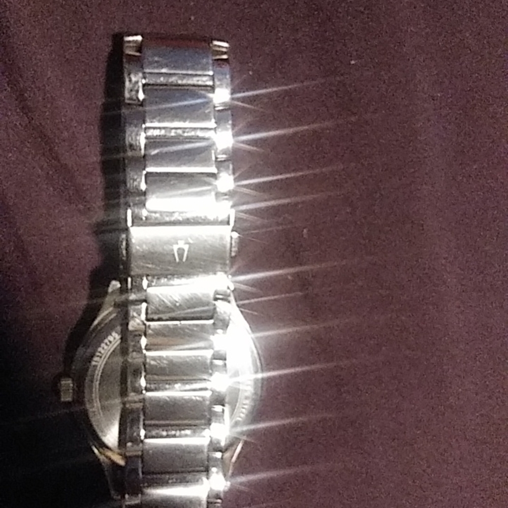 Watch - Picture 2 of 5